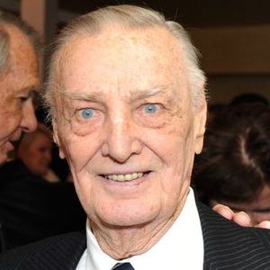 Walter L. Edmonds , Jr.