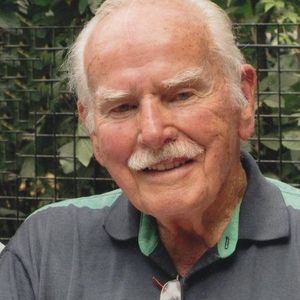 Douglas Ayres Pitts