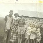 Edward, Doris, David, Benny, Linda & Billy