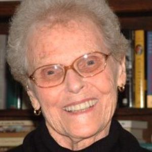 Lois Williams "Bea" Sutton