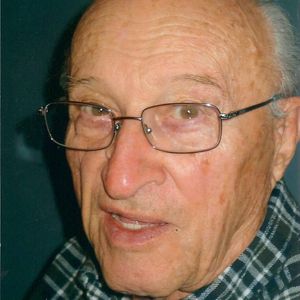 Frank Holecek