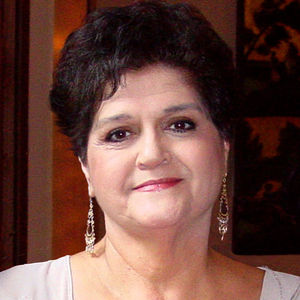 Alma Cruz