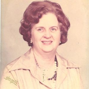 Betty J Kalpakis