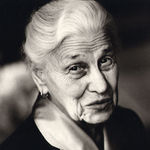 Eve Arnold, a globe-trotting photojournalist who captured iconic images of Marilyn Monroe, has died. She was 99. Eve Arnold