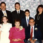Carol Rivas Mares with children and parents.