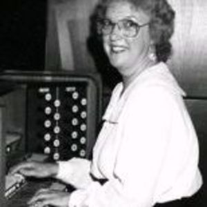 Linda L. Robinson