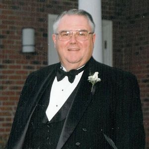 Mr Walter Dusty Moore