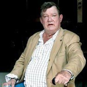Robert Hughes