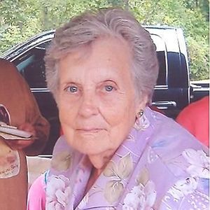 Gladys Robinson Stalnaker