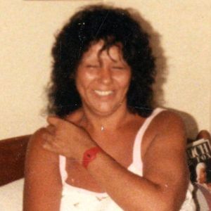 Veronica "Ronnie" Snow