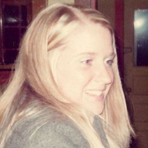 Christine DeLONG