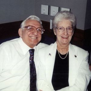 Helen Dara