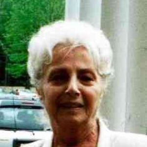 Helen E Reinbrecht