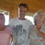 Chris and his sister, Penny and mom, Shirley