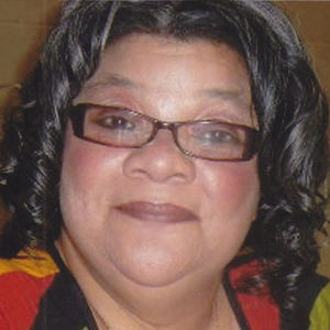 Rowena "Row" O'Neal