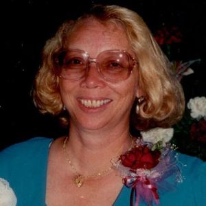Claudia Royal Holland