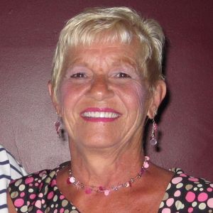 Dolores M Cowfer