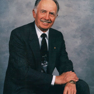 FIND A LOCAL FLORIST View Recent Obituaries for Richardson Mortuary. * Note: Entering a value for Last Name and choosing a State/Province are required for searching obituaries from our network partners.