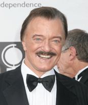  Robert Goulet