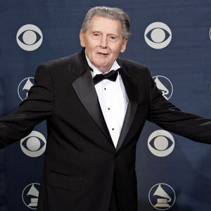 Jerry Reed - Celebrity Death - Obituaries at Tributes.com