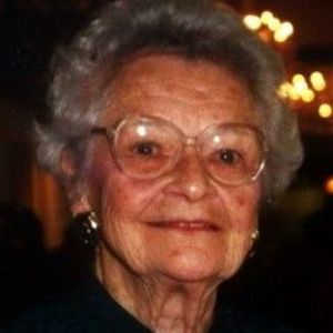 Dorothy E. Dot Laben