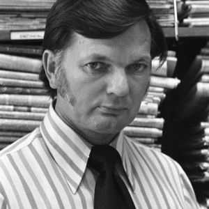 This Nov. 29, 1972 file photo shows Los Angeles Times' Washington bureau writer Jack Nelson. An associate of Pulitzer Prize-winning journalist Jack Nelson said Wednesday, Oct. 21, 2009 that he died Wednesday morning at his home in Bethesda, Md. He was 80. 
