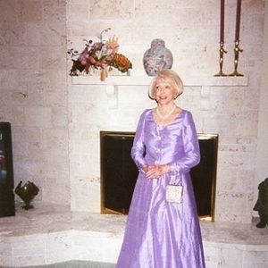 Mrs.  Bea  Russak 