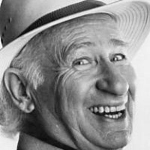 Carl Ballantine 