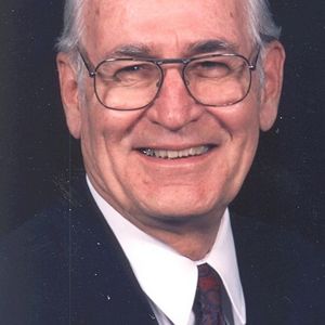 Dr. Laurin Currie McArthur, Jr.