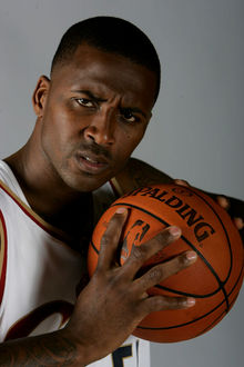 Lorenzen Wright
