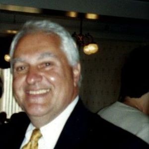 Robert J. Suchecki