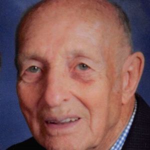 Mr. Robert Earl Kelly