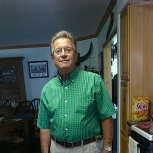 Willie M Thomas