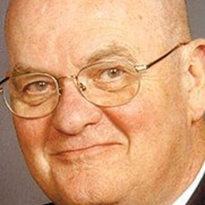 LOREN DAVIS