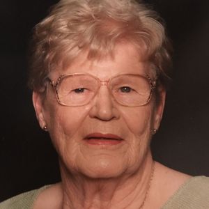 Elaine (Meyer) Schuchhardt