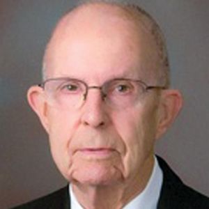 WILBUR R HESLOP , JR