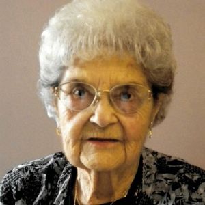 Lura L. (Hall) Pfeiffer