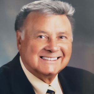 Dr. Don E. Lahrman, DDS, MSD