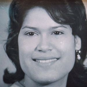 Linda (Henry) Moreno