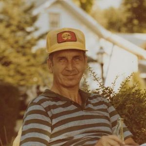Robert E Harrison