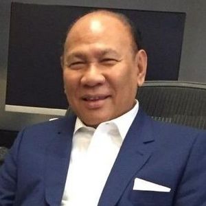 Mr. Jimmy Javier