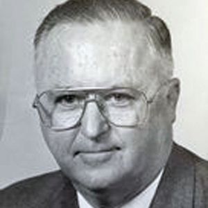 E. HAAS GALLAWAY , JR