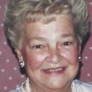 D. Yvonne (Theriault) Leonard