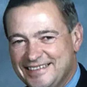 MARK G EIKENBERRY