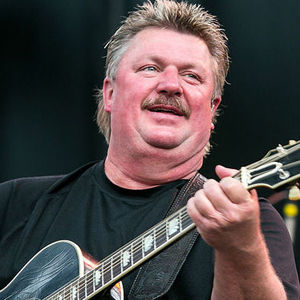Joe Diffie - Celebrity Death - Obituaries at Tributes.com