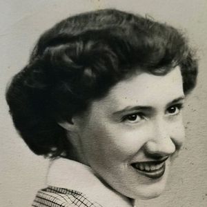 Laurella L. Clinnin