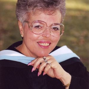 Dr. Maria T. Klein