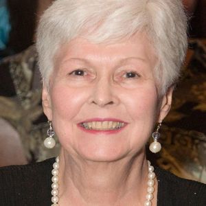 Maureen Stenger