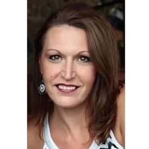 Tiffany Hoeck