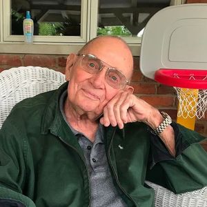 Robert J Stephens